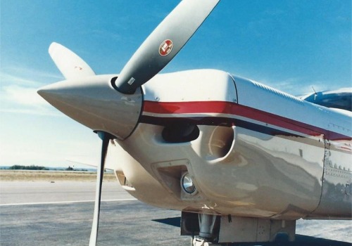 Piper Lance showing intercooler cowling